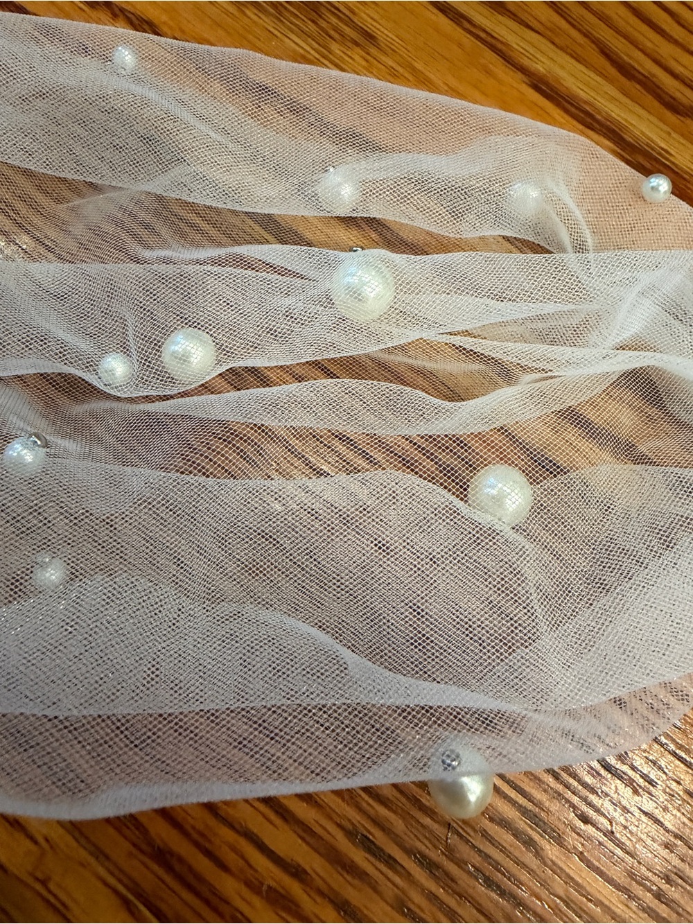 Bridal Pearl-Embellished Sheer blusher veil - White